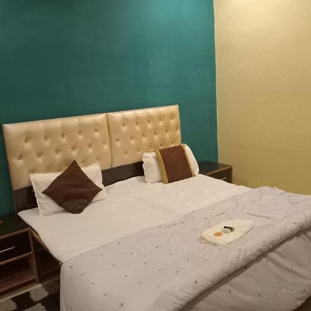 Gangotri Inn バラナシ エクステリア 写真