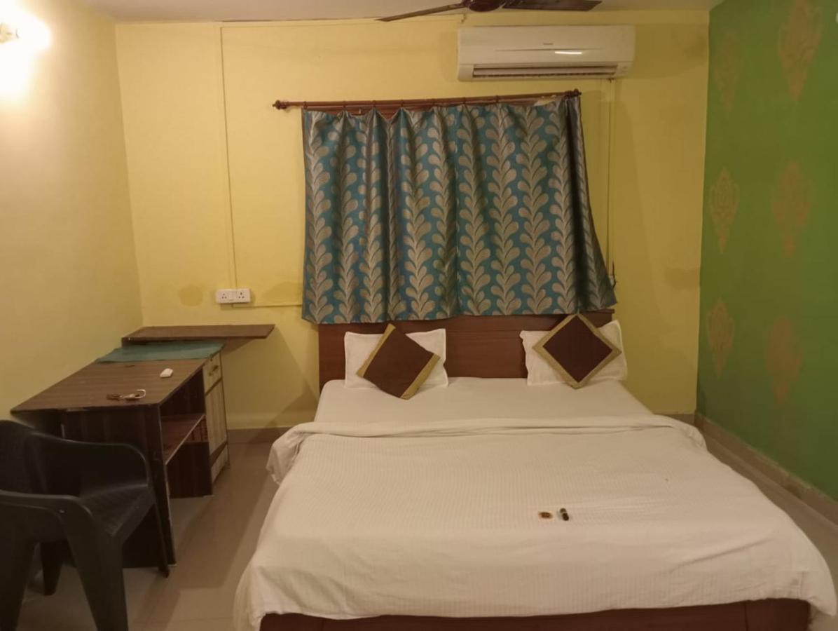 Gangotri Inn バラナシ エクステリア 写真